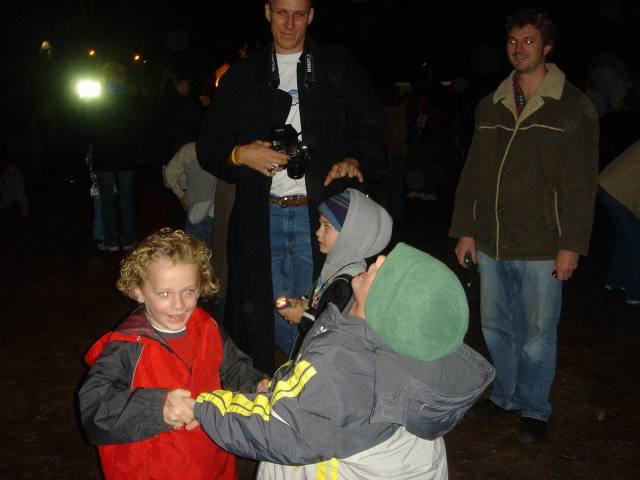 2005/12(Dec)/01(Christmas-Lights)/02(AustinTrail Lights)/2005-12-22-01.JPG